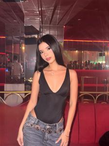 689265390: Chica busca chico en Madrid