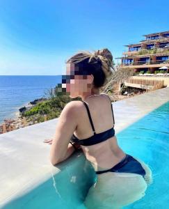 742093211: Chica busca chico en Valencia