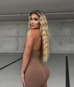 663672284: Chica busca chico en Alicante