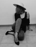 605360017: Chica busca chico en Sevilla