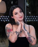 644915029: Chica busca chico en Madrid