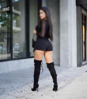 613345653: Chica busca chico en Ibiza