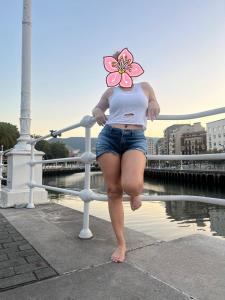 Chica busca chico en Alicante: 