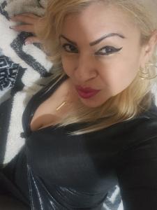 Chica busca chico en Murcia: 
