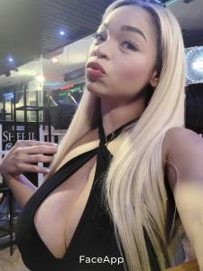 Chica busca chico en Granada: Chica busca chico