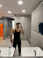 677357049: Chico busca chica en Las Palmas