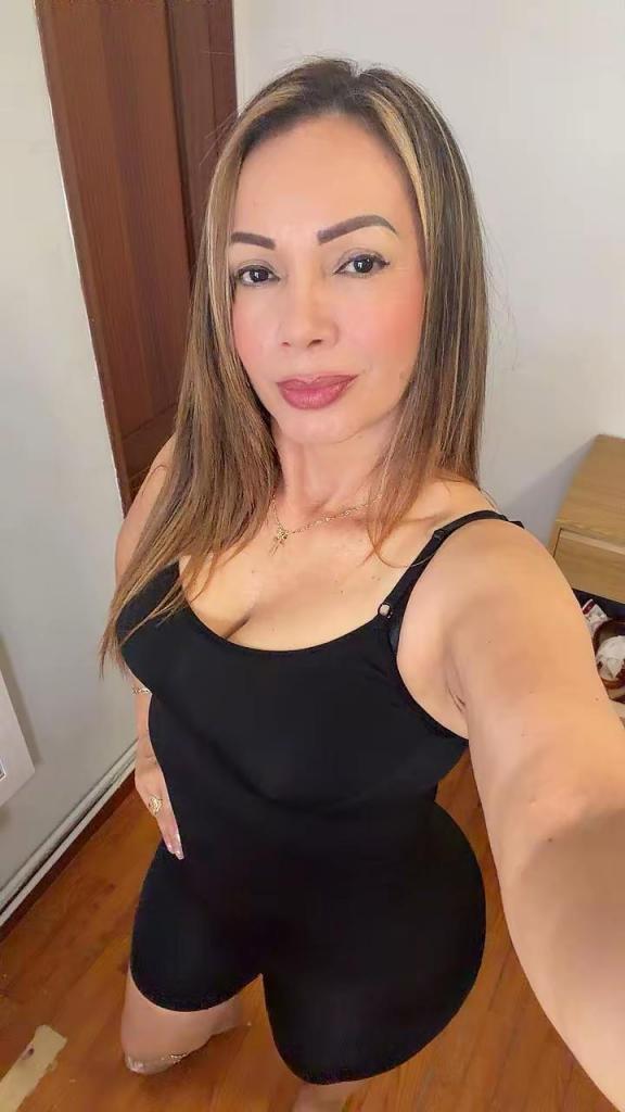 686159741: Chica busca chico en Guipúzcoa