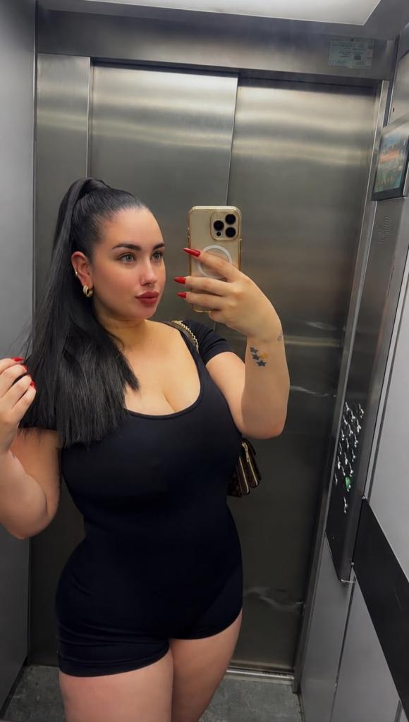 Chica busca chico en Tenerife: 