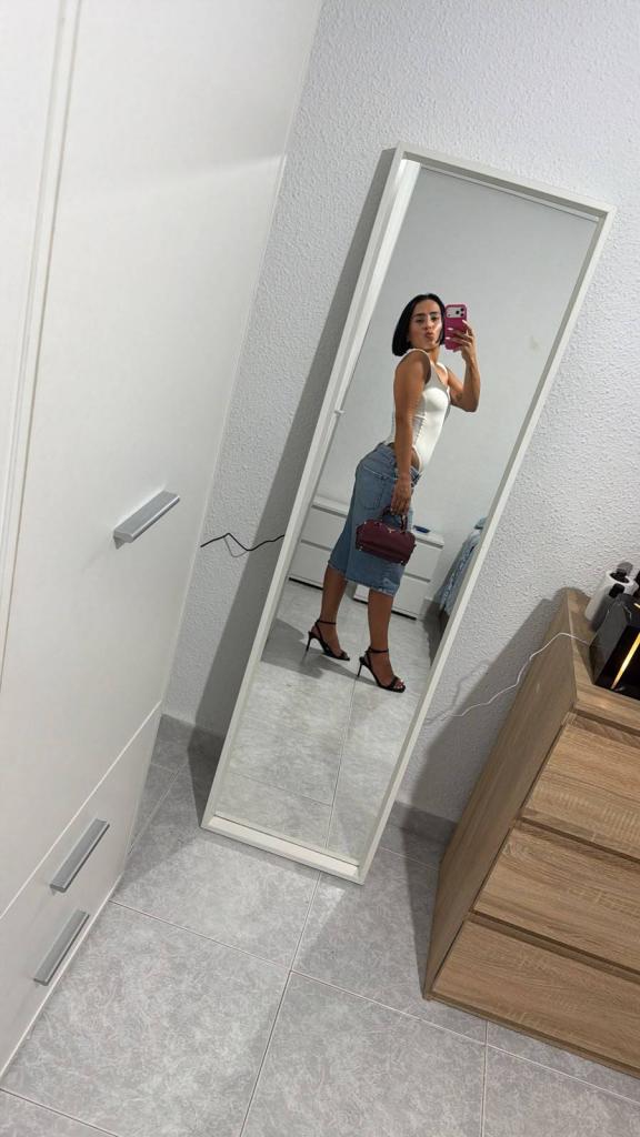 Chica busca chico en Valencia: 