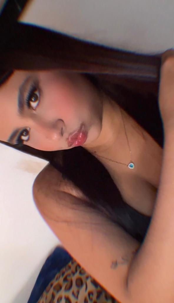 641313485: Chica busca chico en Valencia