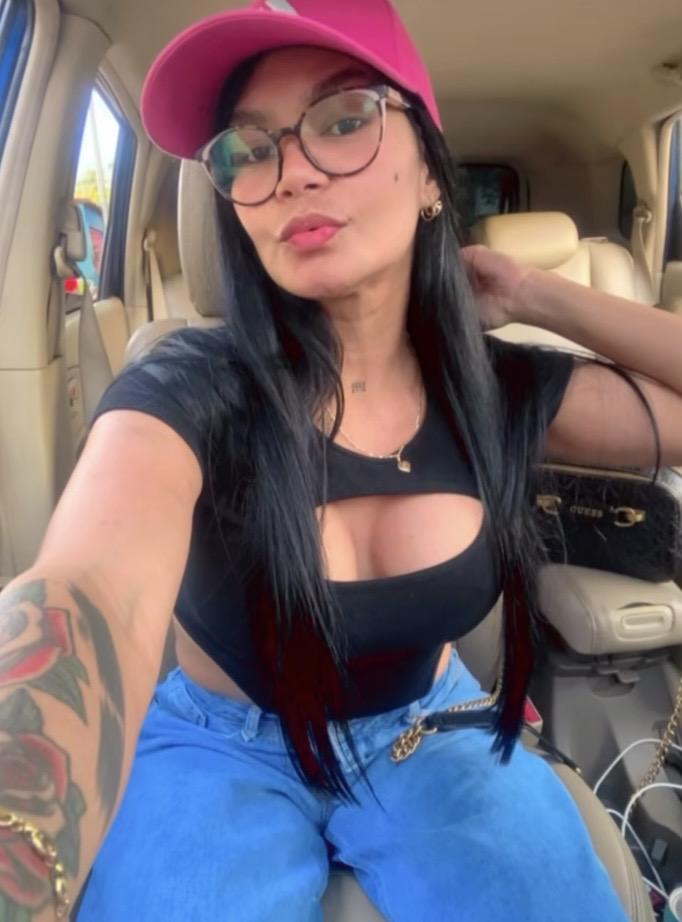 674433802: Chica busca chico en Valencia