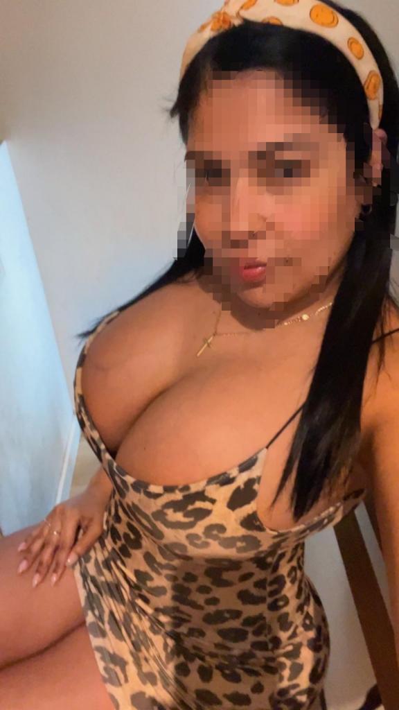 Chica busca chico en Barcelona: 