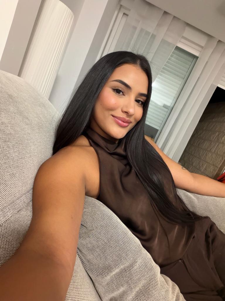 607362538: Chica busca chico en Tenerife