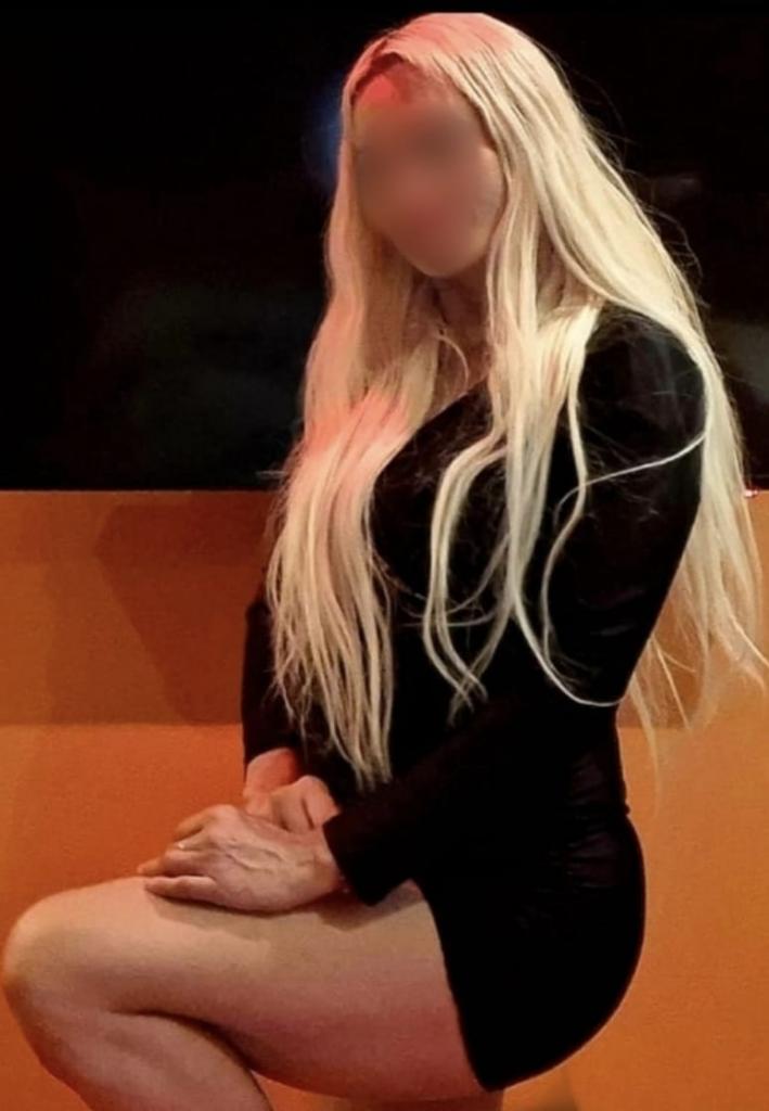 Chica busca chico en Madrid: Chica busca chico