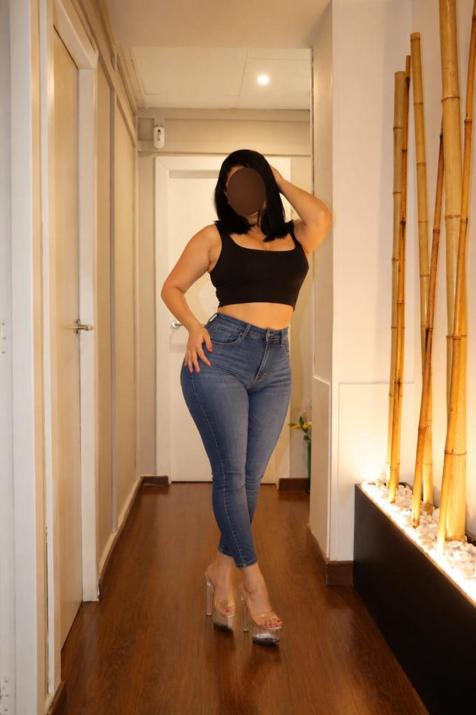 Chica busca chico en Alicante: 