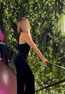 613561886: Chica busca chico en Málaga
