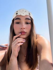 614081298: Chica busca chico en Sevilla