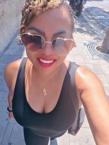 689739268: Chica busca chico en Zaragoza