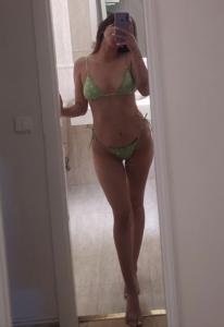 610948983: Chica busca chico en Madrid