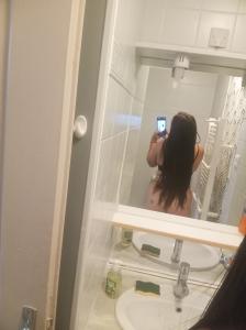 675436630: Chica busca chico en Madrid
