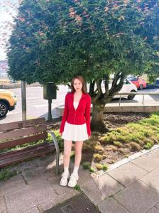 643932913: Chica busca chico en Lugo