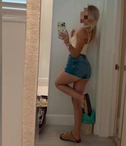 631222162: Chica busca chico en Madrid