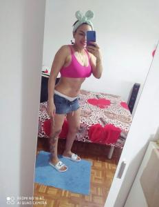 631915756: Chica busca chico en León
