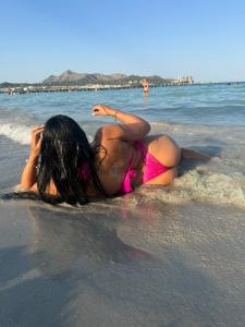 613563917: Chica busca chico en Alicante
