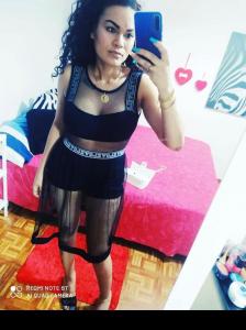 631915756: Chica busca chico en León