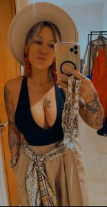 603531819: Chica busca chico en Barcelona