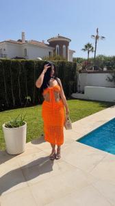 643740405: Chica busca chico en Almería