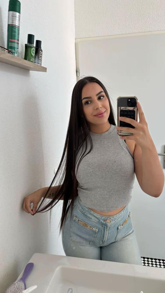 613543651: Chica busca chico en Valencia