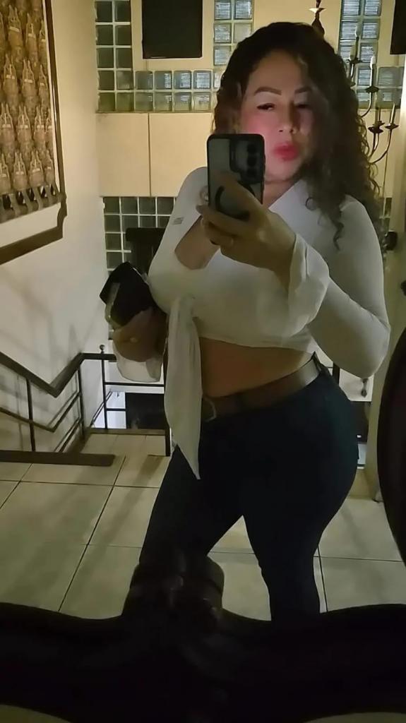 611262724: Chica busca chico en Málaga