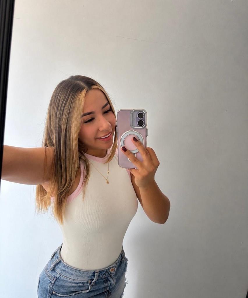 Chica busca chico en Almería: 