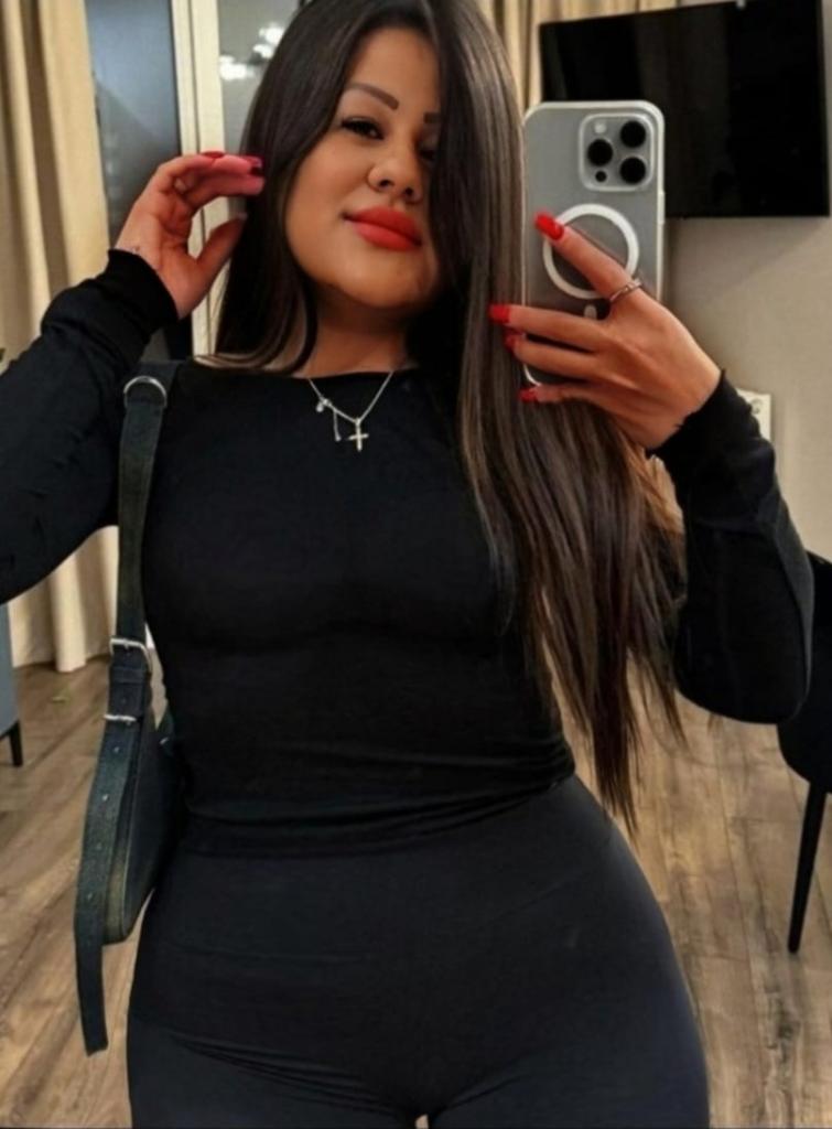 Chica busca chico en Menorca: 