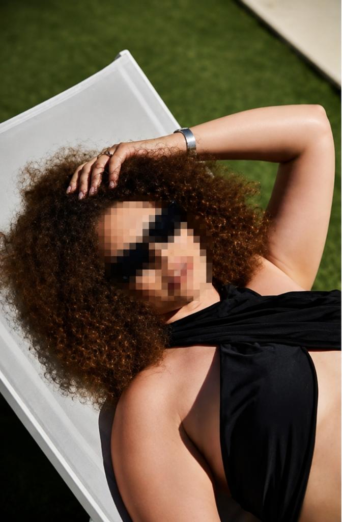 672832120: Chica busca chico en Tenerife