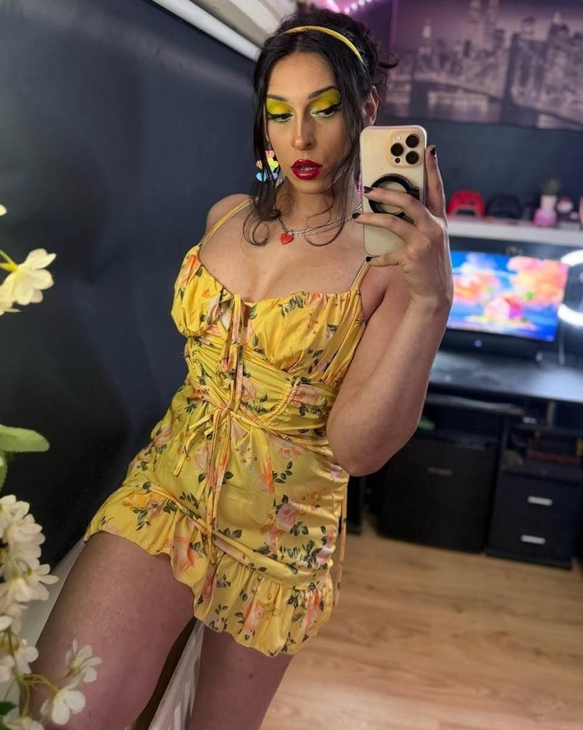 672540515: Transexual en Asturias