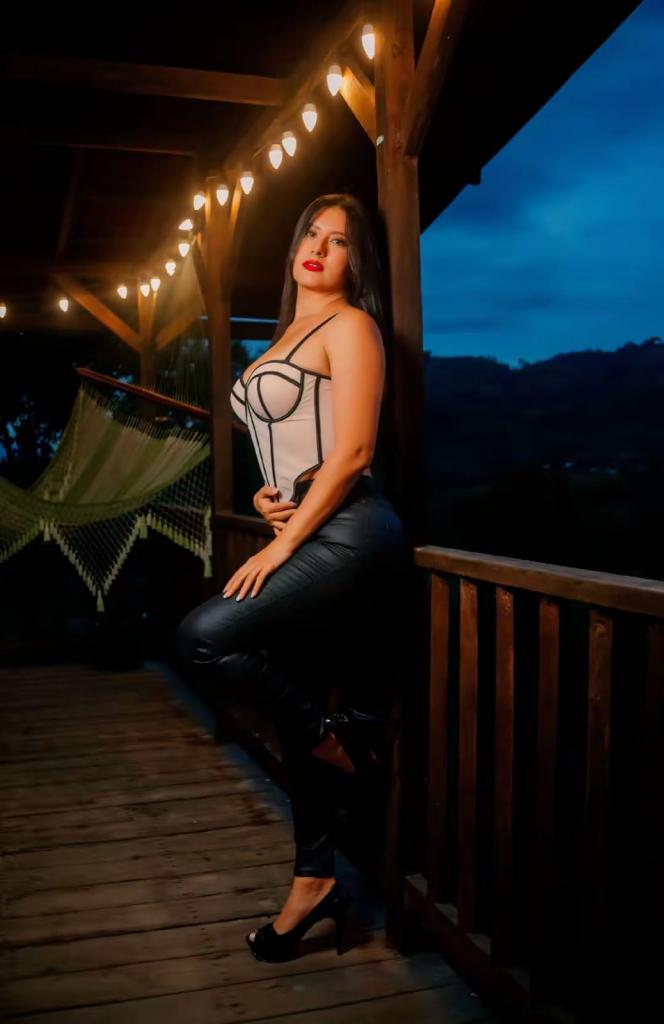 Chica busca chico en Sevilla: 