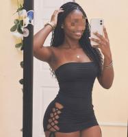 665466857: Chica busca chico en Málaga