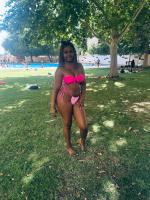 637562608: Chica busca chico en Barcelona
