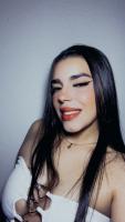 661787785: Chica busca chico en Madrid