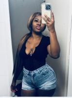 637562608: Chica busca chico en Barcelona