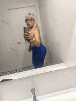 632896478: Chica busca chico en Barcelona