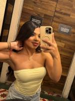 694244341: Chica busca chico en Barcelona