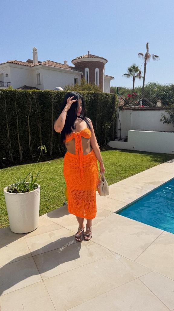 Chica busca chico en Almería: 