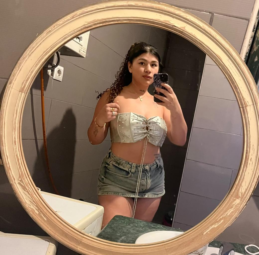 634370540: Chica busca chico en Alicante