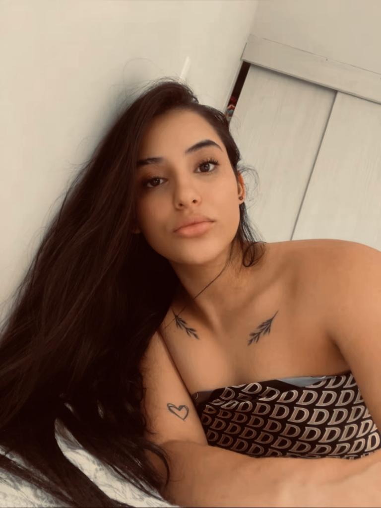 Chica busca chico en Tenerife: 