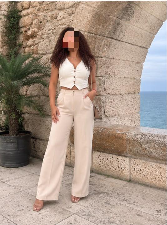 643904729: Chica busca chico en Cádiz