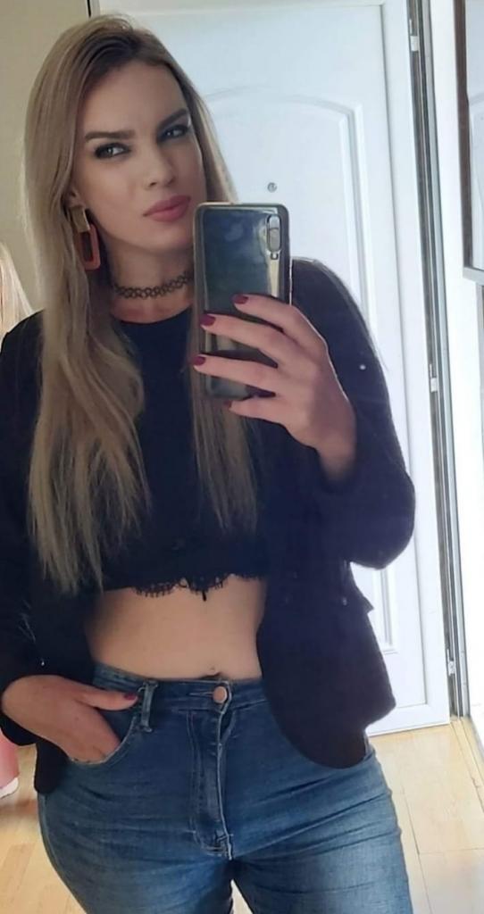 Chica busca chico en La Coruña: 