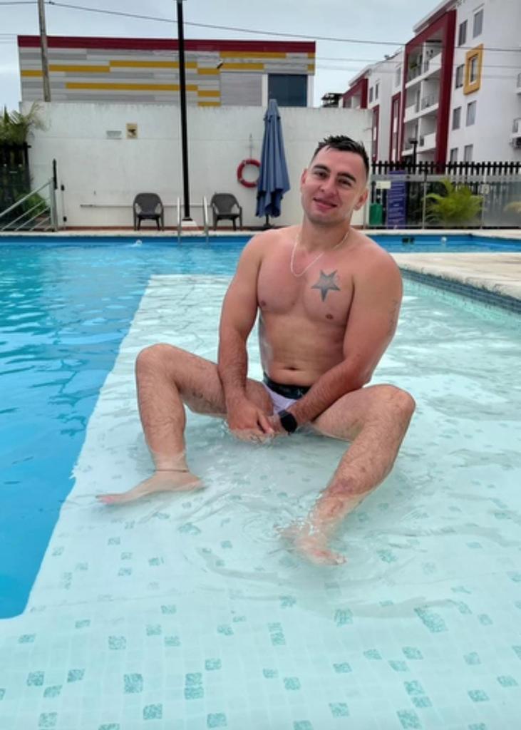 Chico busca chica en Málaga: 